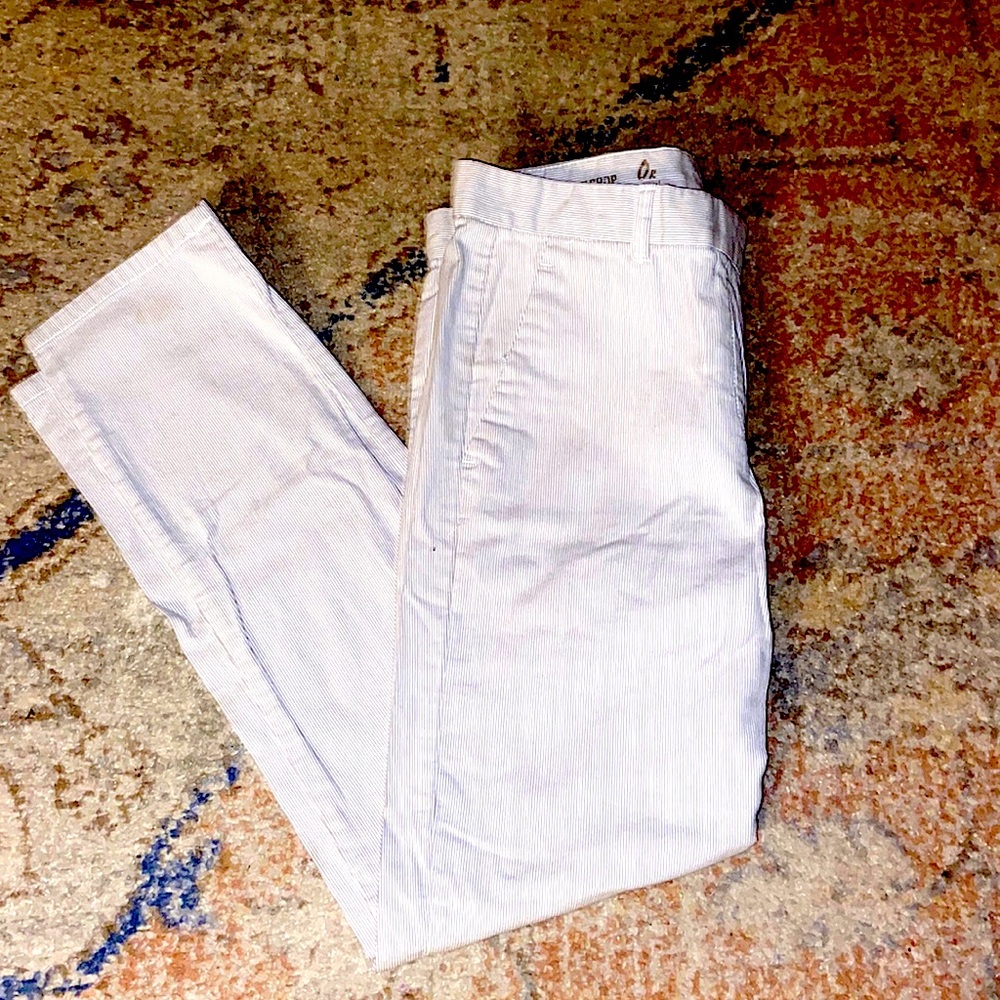 Pinstripe Gap crop pant